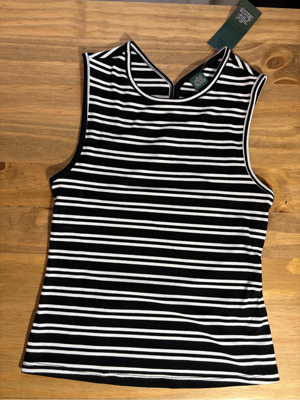 wild fable Striped Open-Back Sleeveless Tank Top - Black & White size M- NWT - Picture 2 of 4